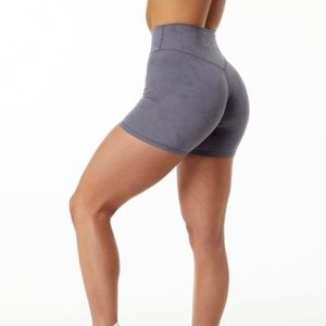 Alphalux wonder size small shorts